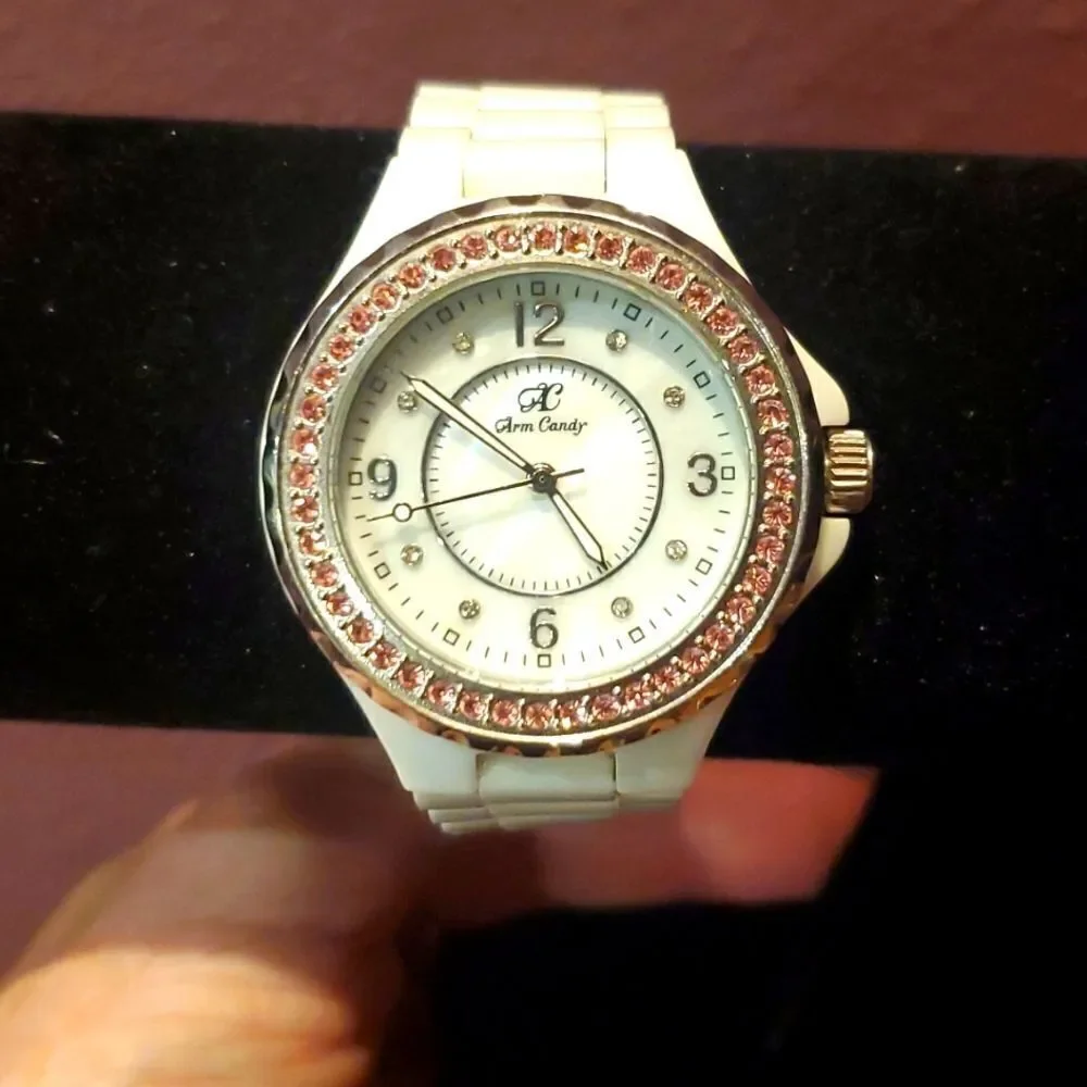 Ceramic Watch, Changeable bezels, Excellent Condition! - Picture 8 of 10
